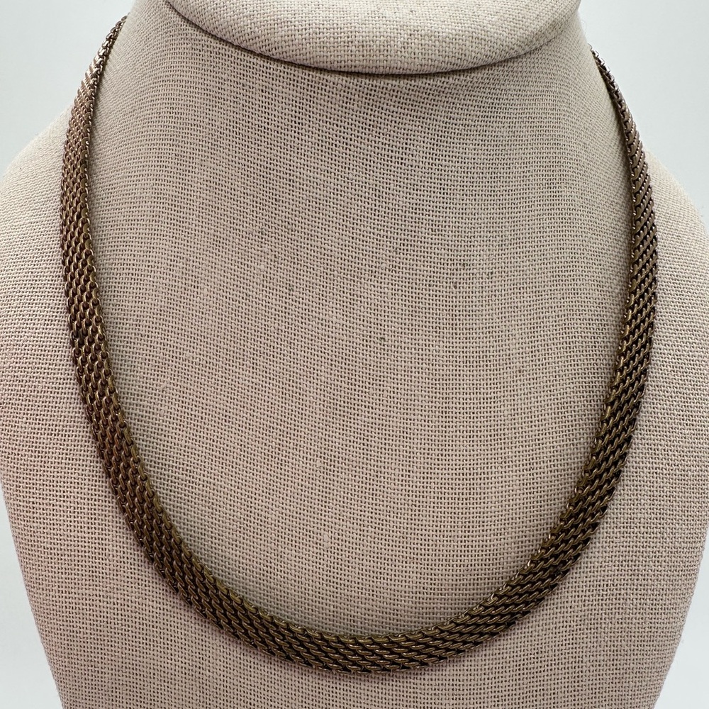 Vtg rustic gold tone ornate clasp chain necklace